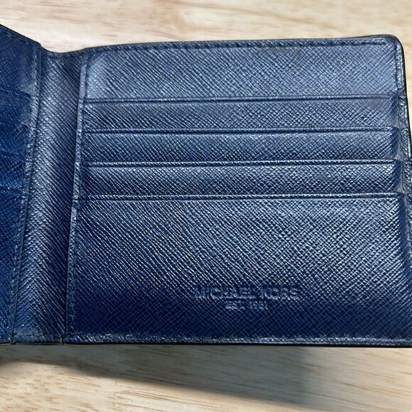 Michael Kors Navy Blue Wallet - Picture 5 of 8